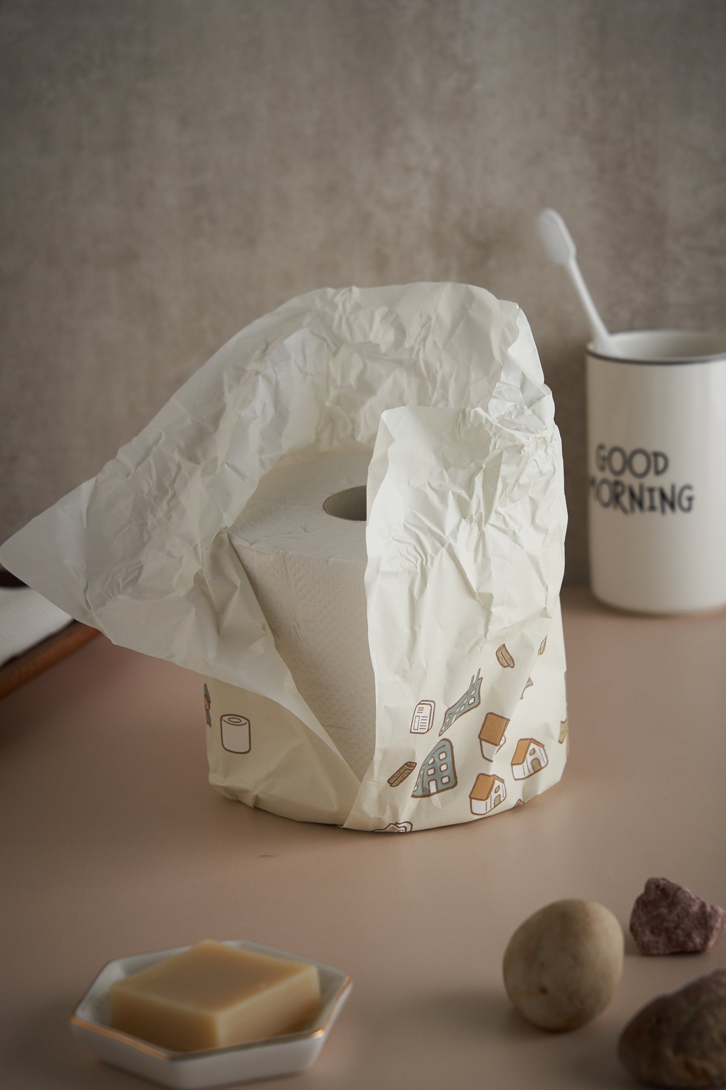 8 rolls double length (400 sheets) 3-ply 100% recycled toilet paper